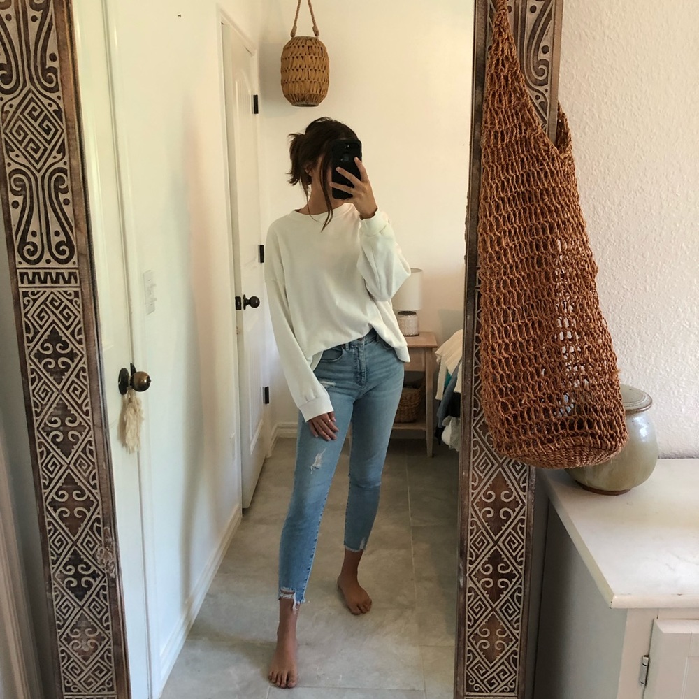 Sweatshirt - Picture 2 of 6